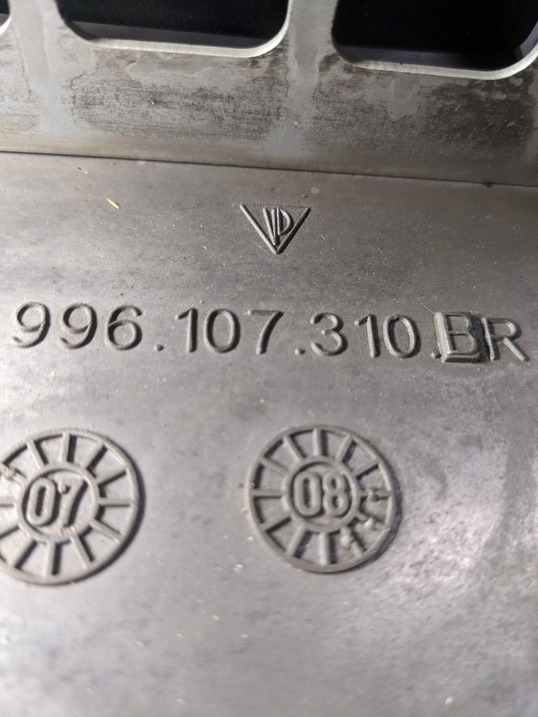 PORSCHE 996/987 BOXSTER ENGINE OIL SUMP 9961073108R USED 996B.G.L.