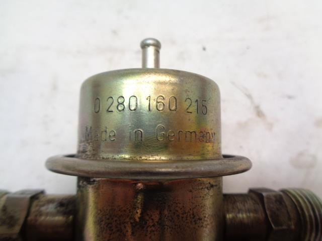 BOSCH FUEL PRESSURE REGULATOR FOR PORSCHE 911&928 0 280 160 215 USED R21/24