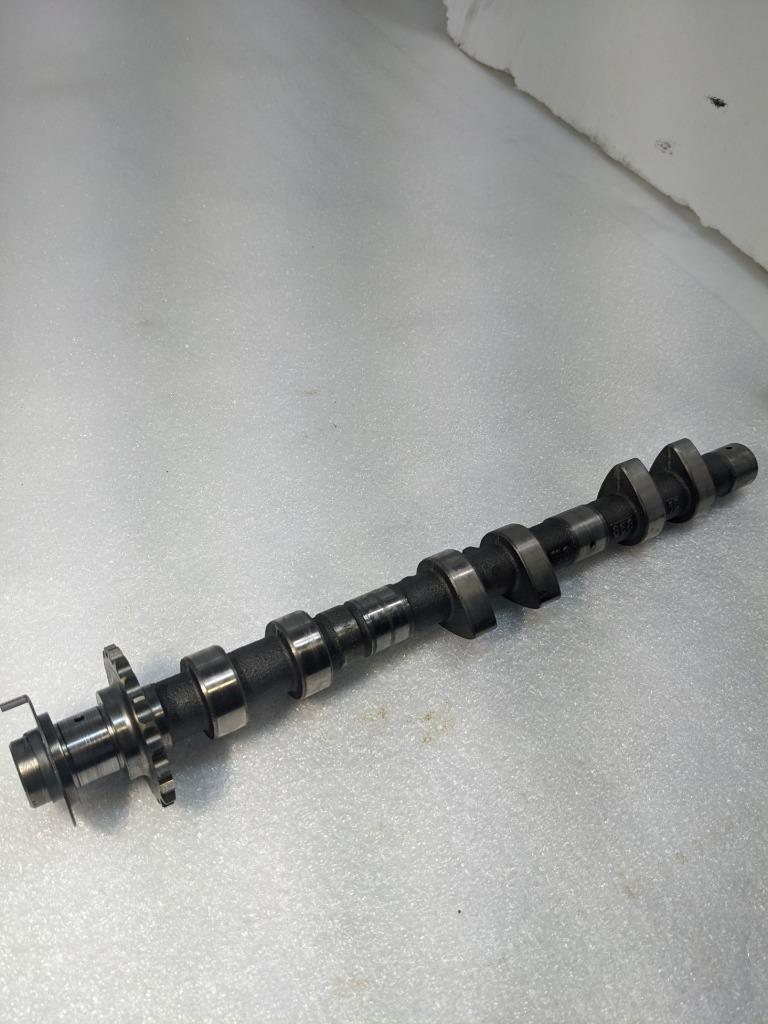 PORSCHE 996 BOXSTER CAMSHAFT 21-SPLINE 99622186815 USED 996B.G.L.2T1