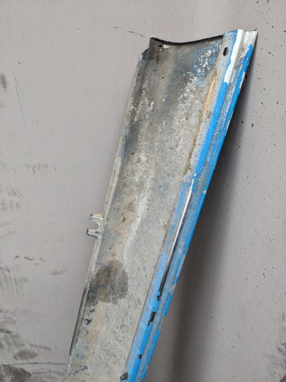 DAMAGED PORSCHE ALUMINUM RIGHT ROCKER PANEL BLUE FOR 78-89 911SC USED R25