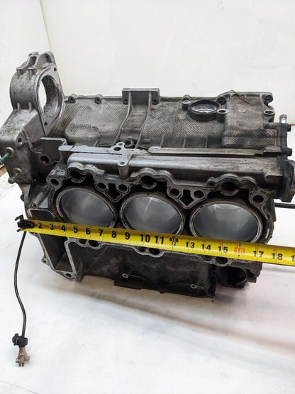 PORSCHE 911/996 3.4L RIGHT AND LEFT SIDE ENGINE BLOCK 9961011510R USED 996BGL2