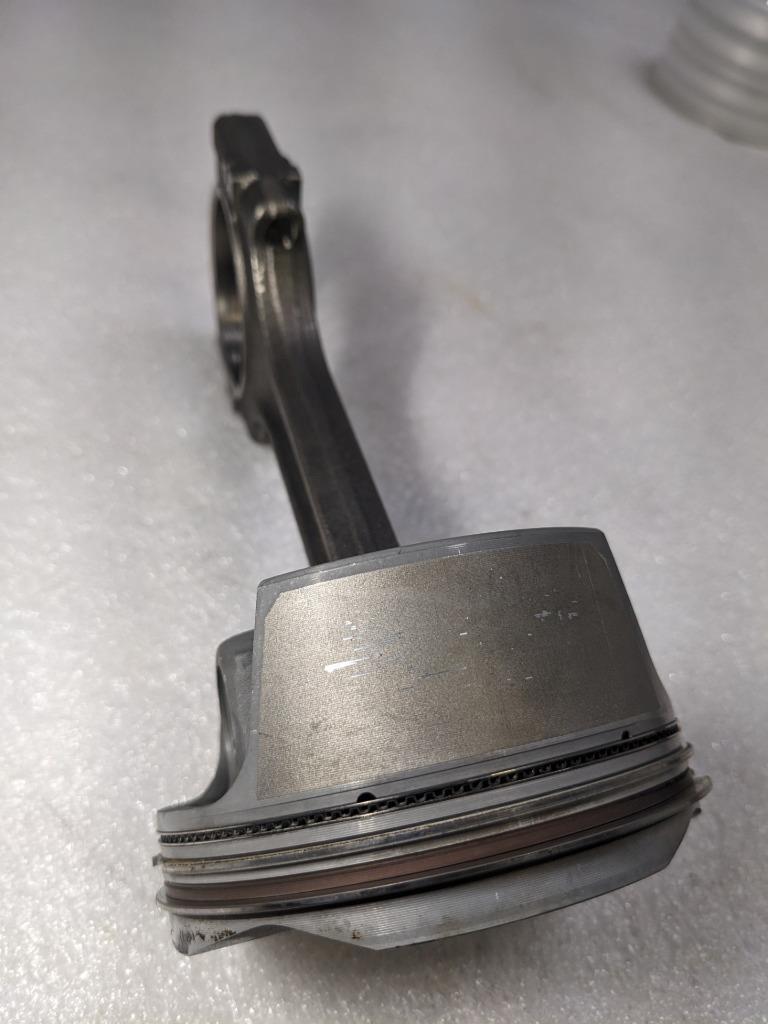 PORSCHE 987 BOXSTER PISTON & CONNECTING ROD #6 9961031028R USED 996B.G.L.