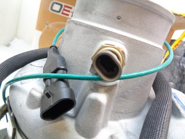 OE TURBOPOWER D92080689R TURBOCHARGER WITH GASKET KIT FOR CUMMINS ISX REMAN E1