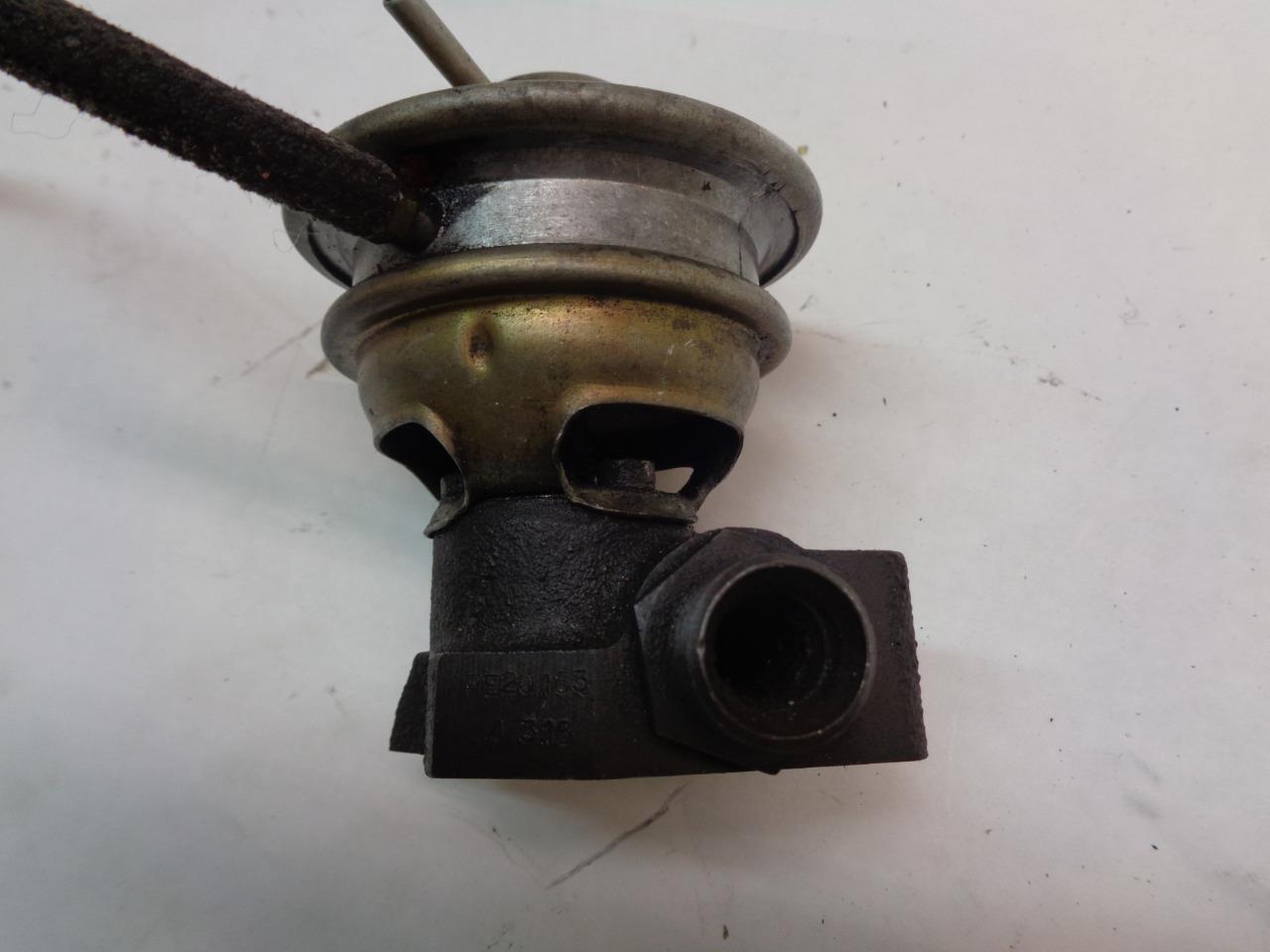 A. Pierberg KG Fuel Pump For Volkswagen Beetle PE201634316 USED R13T7