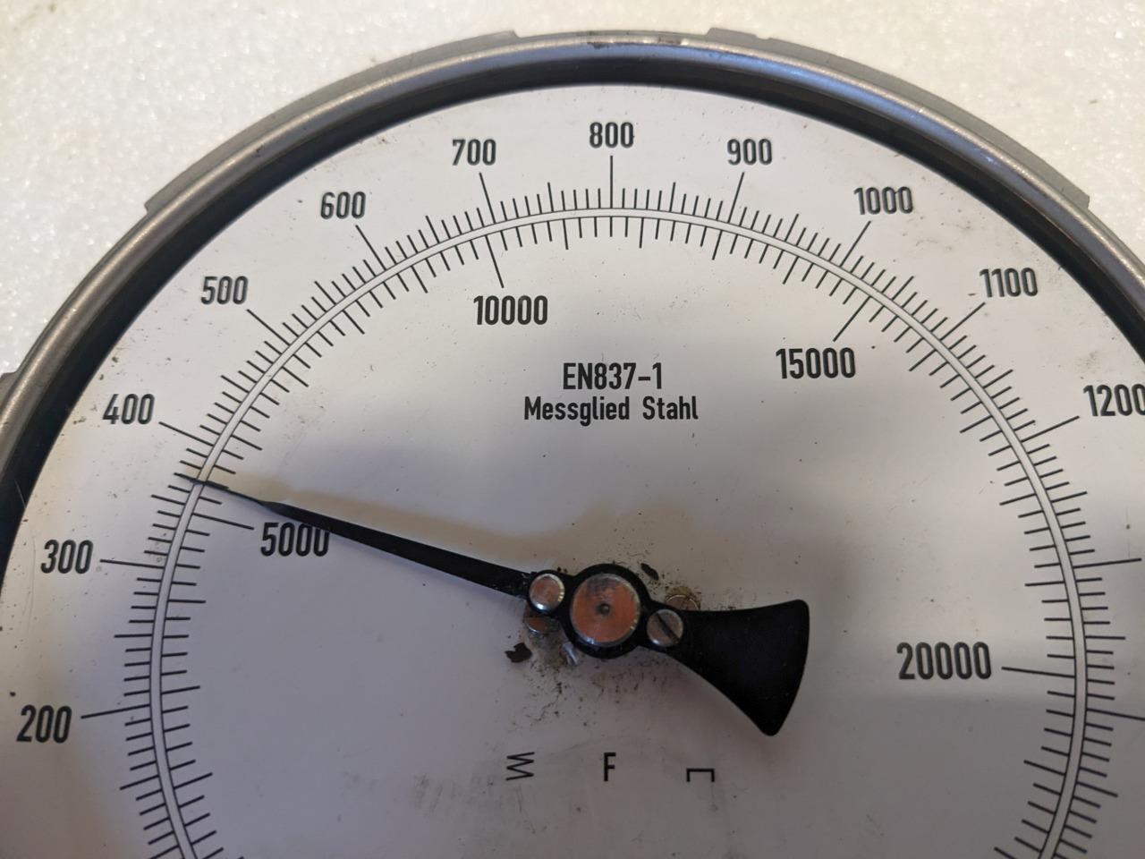 ITH PRESSURE GADGE  (EN837-1) DAMAGED R22