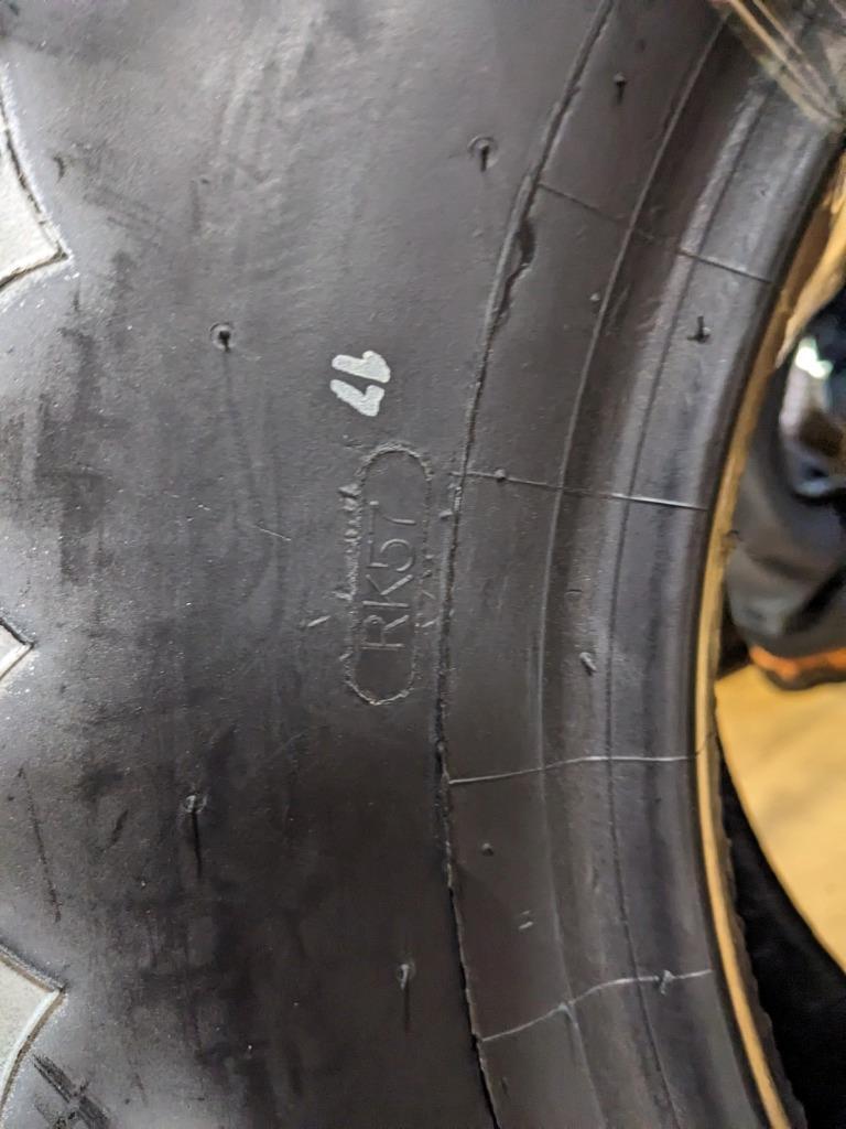 HOOSIER C06 DRAG RACING 33 13.0 15 TIRE 18355C06 CQ3