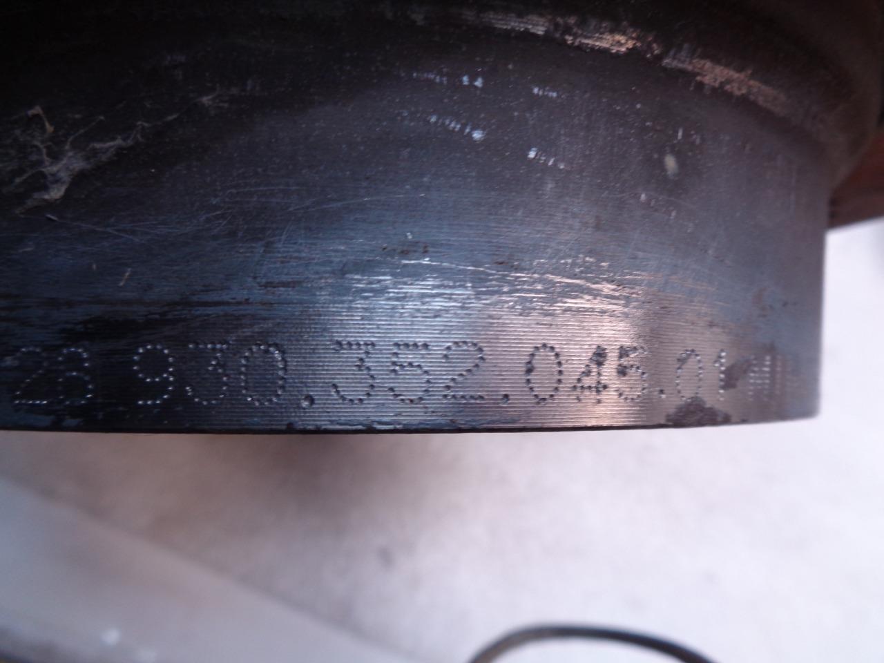 1 USED GENUINE PORSCHE BRAKE DISC FOR PORSCHE 911/930 930 352 045 01 R24T5