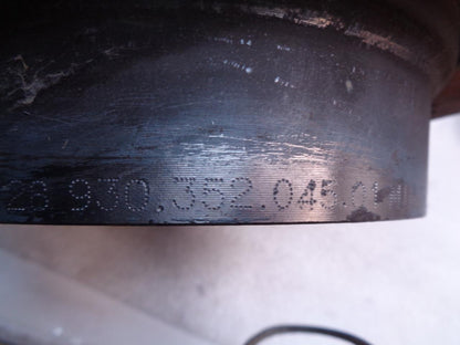 1 USED GENUINE PORSCHE BRAKE DISC FOR PORSCHE 911/930 930 352 045 01 R24T5