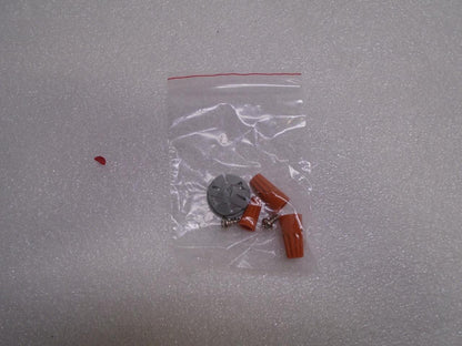 NEW Lithonia Lighting Fluorescent Cabinet Light 24" R073117 R34