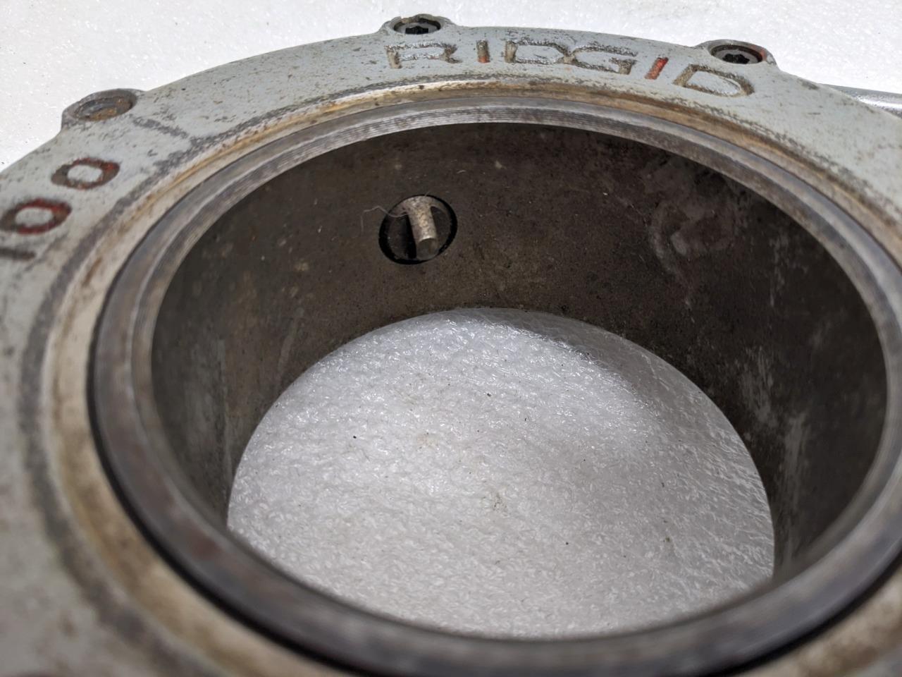 Ridgid 700 T2 Power Drive Pipe Threader Handheld Threading Machine used h1