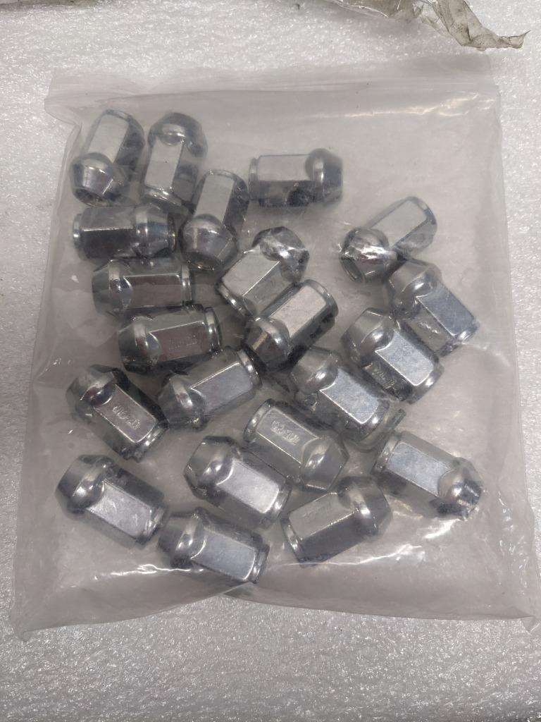 1 COYS 529-8761GM-42 Wheel Gun Metal 18x7 ET+5 Chevy Impala 1958-1963 NEW WR