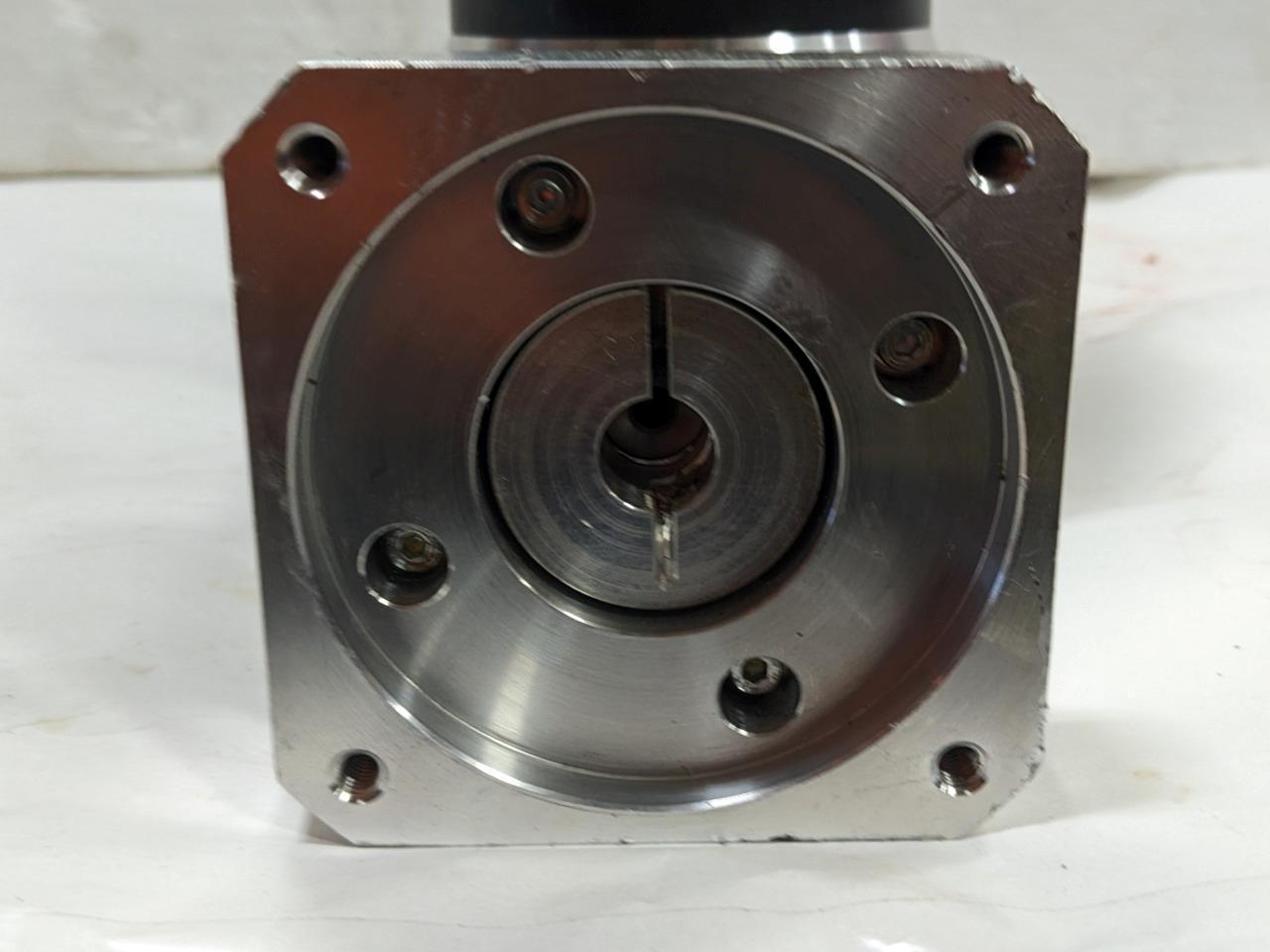 Neugart Gearbox 100271817 NEW BSIG1