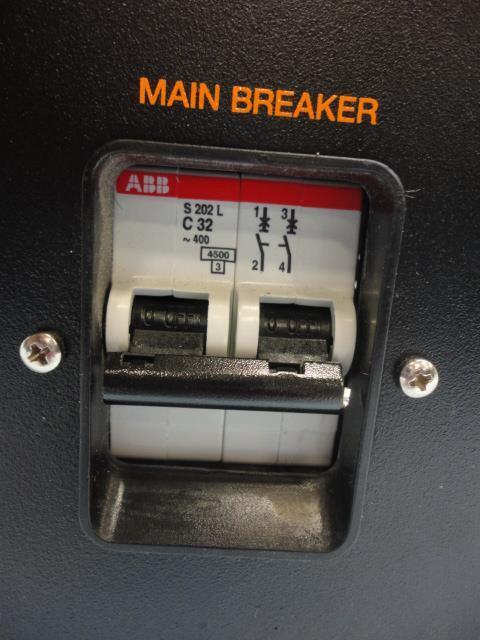 NEW IREM MAGNETIC BALLAST FOR METAL HALIDE LAMPS INPUT 1.N.PE BC1200A R29