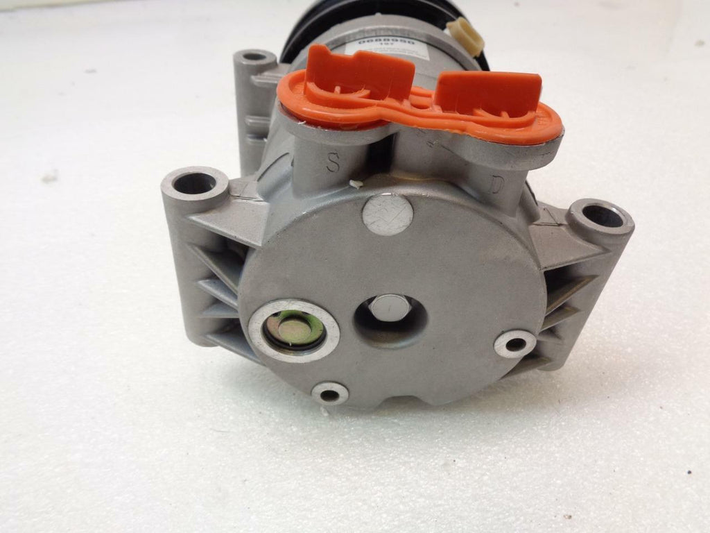 SPECTRA 0688950 AC COMPRESSOR 1996-02 CHEVY, GMC, CADILLAC, OLDSMOBILE, ISUZU R2
