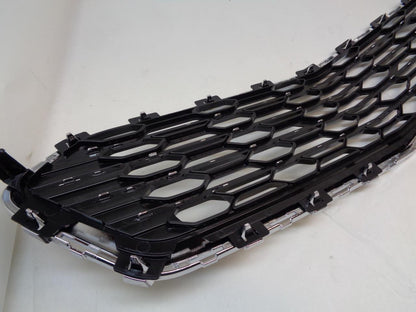 NEW 16-18 FRONT LOWER CHEVY CRUZE BUMPER GRILLE R18