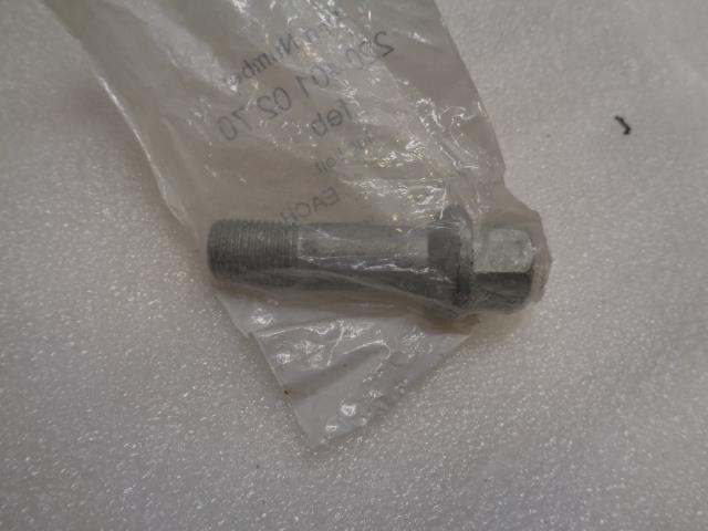 Mercedes-Benz Aftermarket Lug Bolt 13 Pack 2204010270 for CL500/600 G500/550 R5F