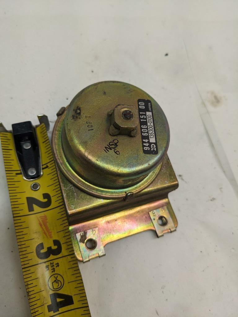 PORSCHE 83-85 944 ALTITUDE CONTROL MODULE 94460615100 USED R21T2