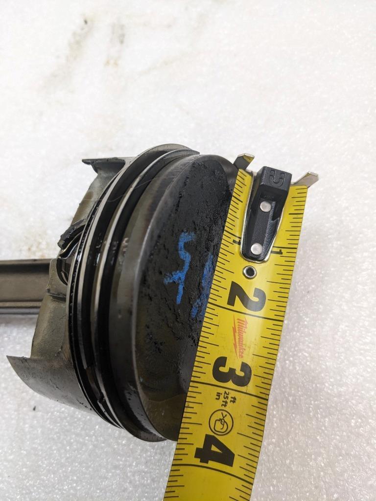 PORSCHE 911/996  CONNECTING PISTON ROD #5 9961031026R USED 996BGL2T2