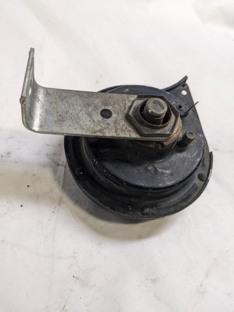 SPARTON LOW PITCH TONE ANTI-THEFT ALARM SIREN A25 USED R21T2