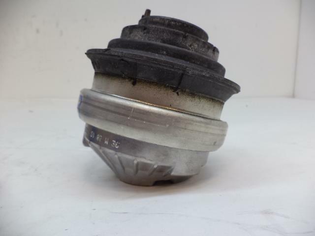 1 NEW BOGE ENGINE MOUNT 87 507 A FITS MERCEDES-BENZ R9TA
