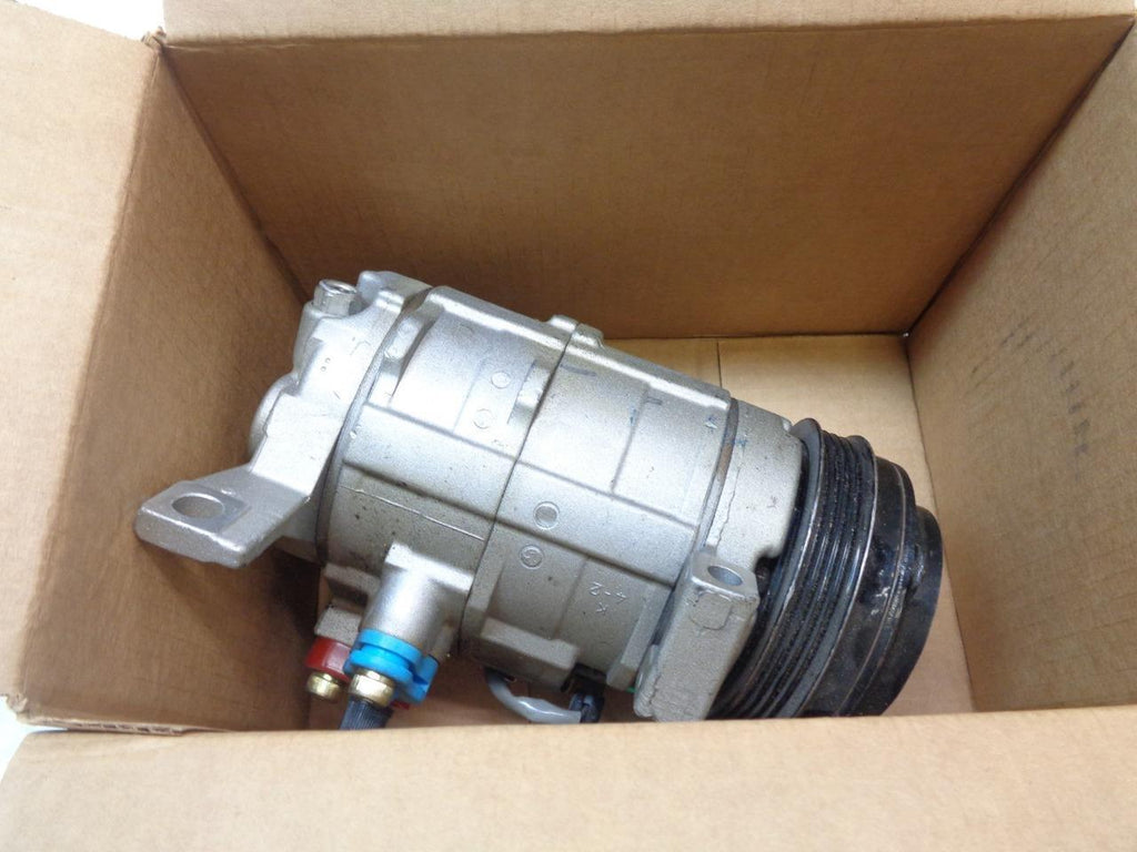 REMANUFACTURED 4 SEASONS 77363 AC COMPRESSOR 2002 CADILLAC ESCALADE 5.3L R1