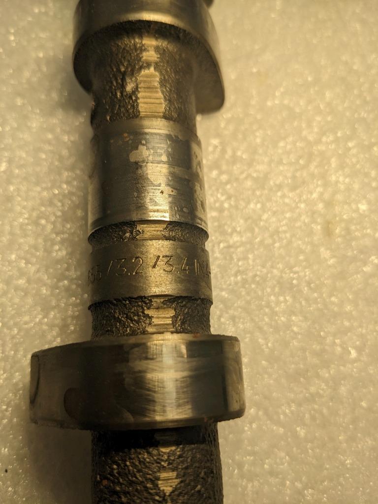 PORSCHE 996 BOXSTER CAMSHAFT 21-SPLINE 99622186815 USED 996B.G.L.2T1