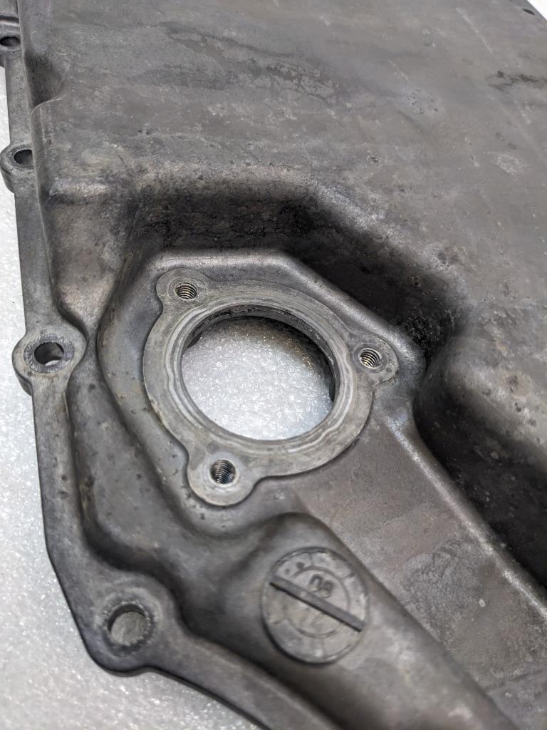 PORSCHE MACAN 15-18 TURBO ENGINE LOWER OIL PAN 94610701531 USED R24