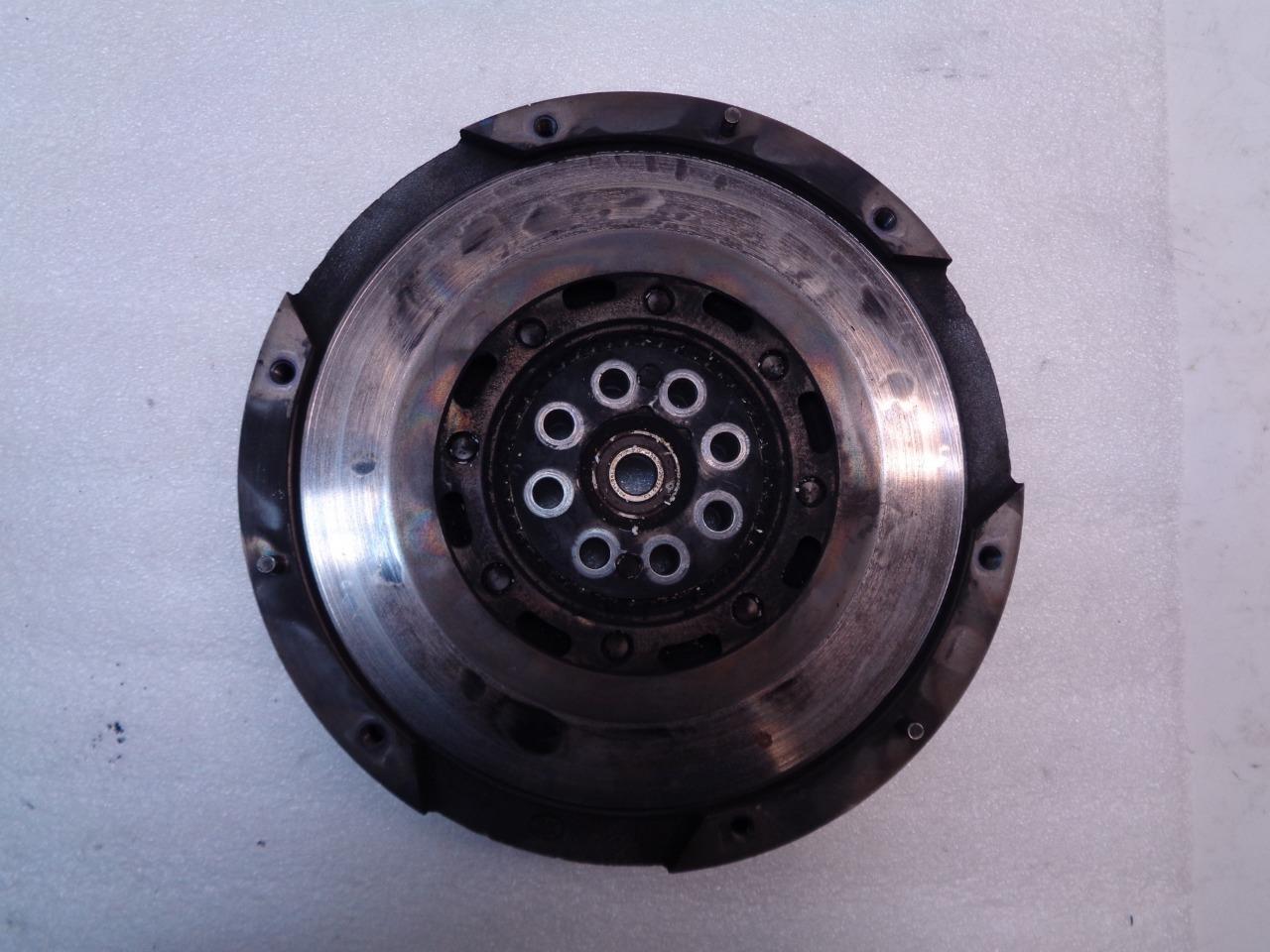 USED LUK DUAL MASS FLYWHEEL FOR PORSCHE 911 (996 & 997) 996 114 012 05 R24T3
