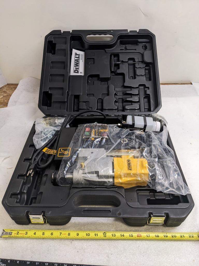 DEWALT DWE1622K MAGNETIC DRILL PRESS 2-SPEED 300-450RPM 4-3/8" NEW #2 BSR35
