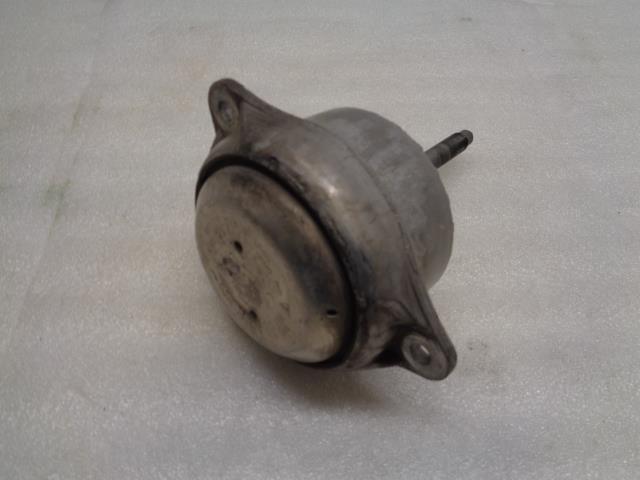 Porsche 911 (993) Motor Mount USED GENUINE 993 375 049 05 R24T2