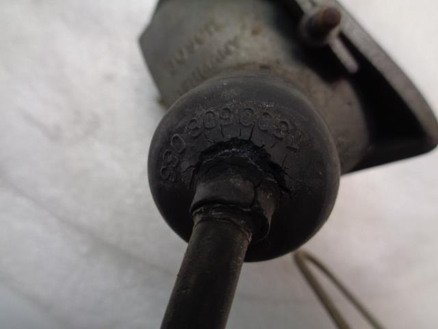 Porsche 928 1987-95 Turn Signal Housing Right USED GENUINE 928 631 421 22 R25T2