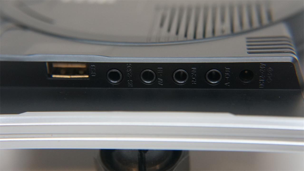 NEW CARTFT GPS 7" DISPLAY 800x480 800Mhz 256MB RAM 8GB FLASH CTFPND-1 R4