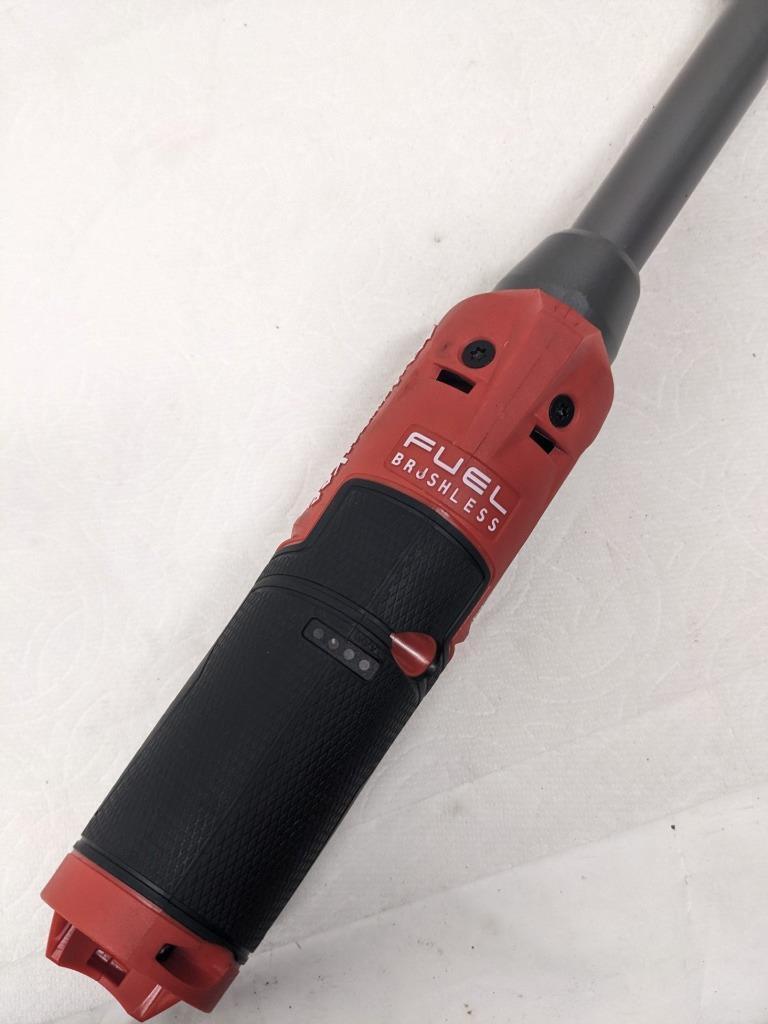 MILWAUKEE 3050-20 12V RATCHET 1/4"-3/8" TOOL ONLY NO BATTERY/SOCKETS NEW R29