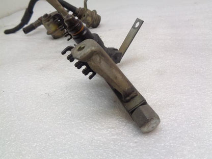 PORSCHE FUEL RAIL AND FUEL REGULATOR FOR 83-85 PORSCHE 944 USED R20