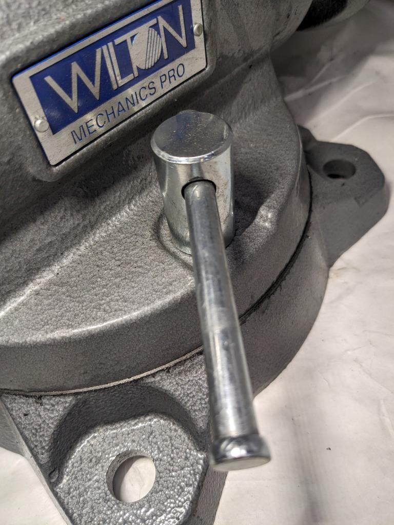 WILTON BENCH VISE 10" JAW WIDTH 12" OPENING DOUBLE LOCKDOWN BASE/SWIVEL K127 H2