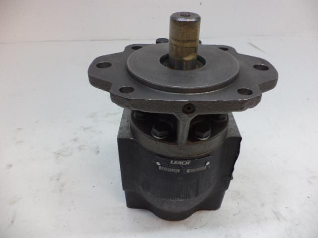 LEACH SIGNATURE FRONT LOAD GARBAGE TRUCK MOUNTED HYDRAULIC PUMP 204071 NEW J2