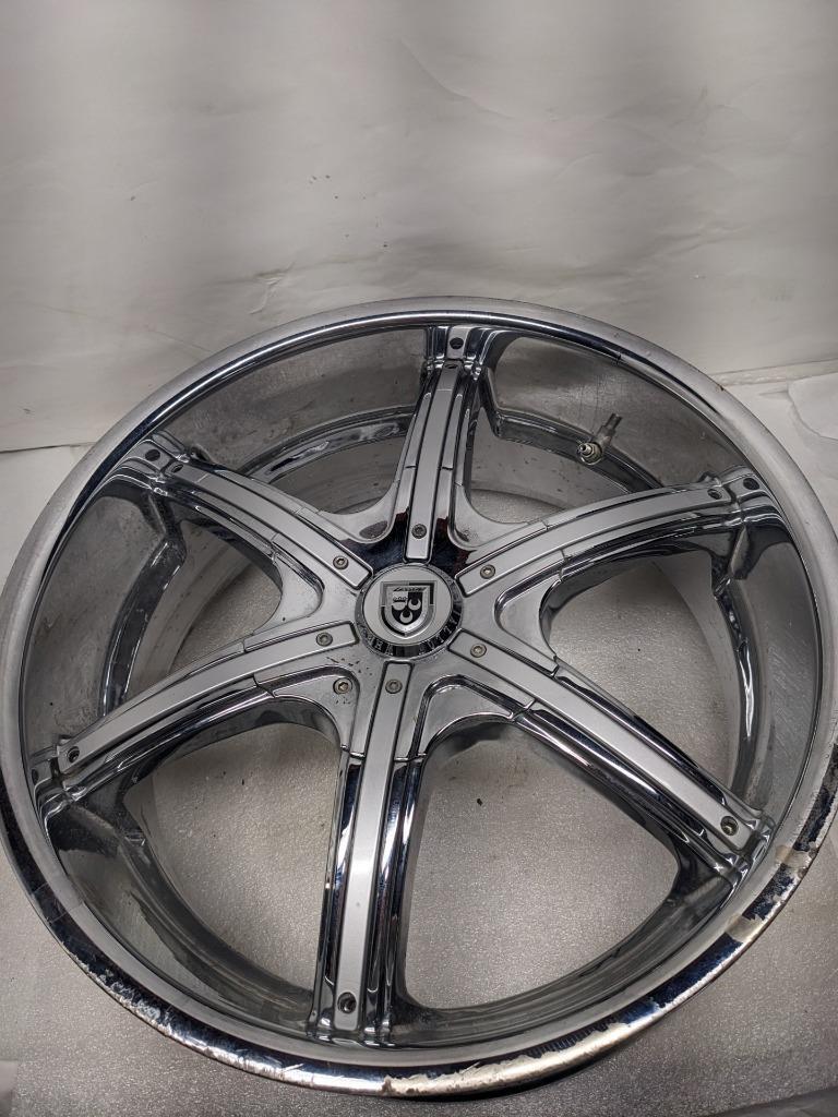 PAIR OF LEXANI LX-6 CHROME CUSTOM WHEELS 20X8.5 ET15 5X115 DISCONTINUED USED B2