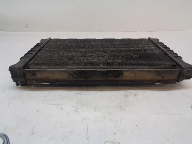 Porsche 944 NA Radiator USED GENUINE 944 106 031 02 R24