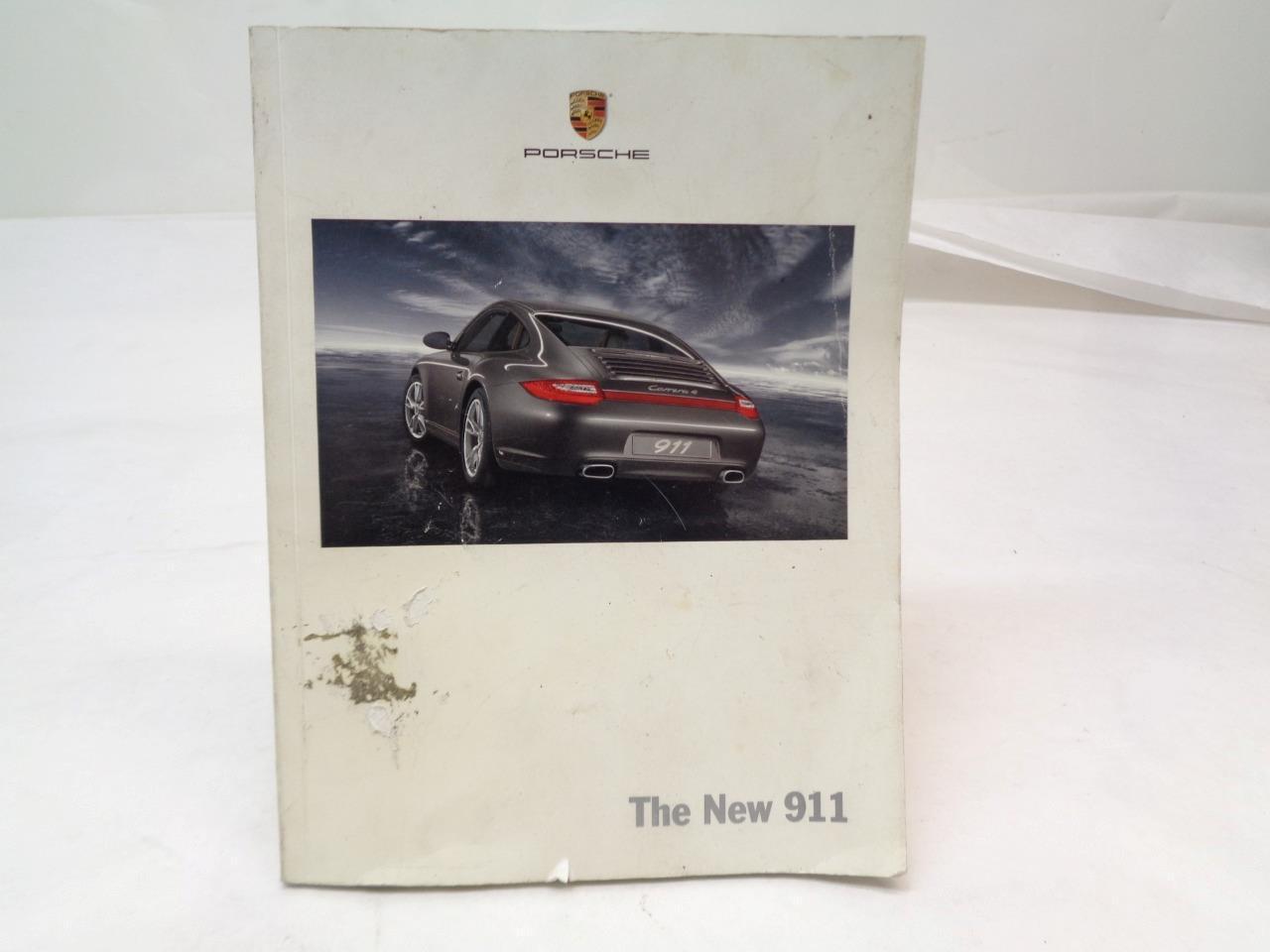 USED PORSCHE PAPERBACK BROCHURE "THE NEW 911" 2008 MKT 001 135 08 R25