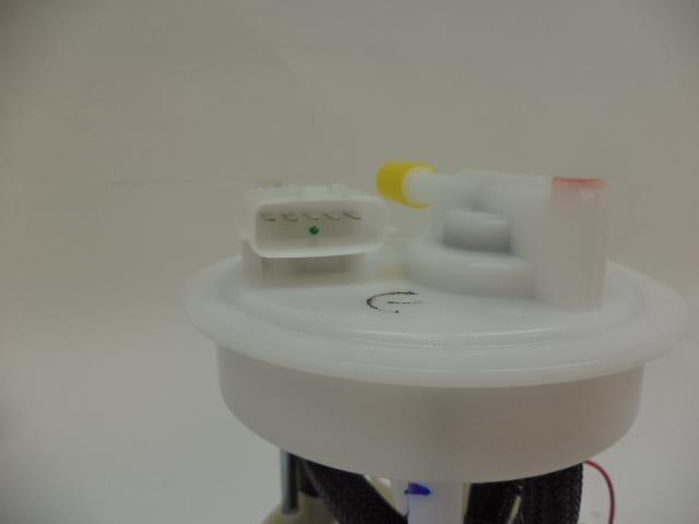 NEW NISSAN GENUINE 17040-8J005 COMPLETE FUEL PUMP FOR ALTIMA 02-04 R13