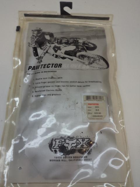 1 NEW PAIR OF FOX PAWTECTOR SIZE SMALL S-8 MOTOCROSS GLOVES 03084-003-015 R16
