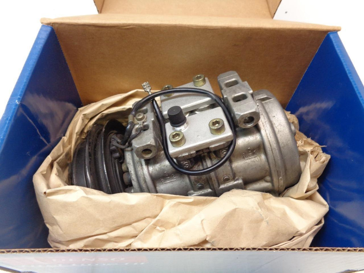 USED NIPPONDENSO 047200-3612 AC COMPRESSOR FOR 1985-89 PORSCHE 911 R3