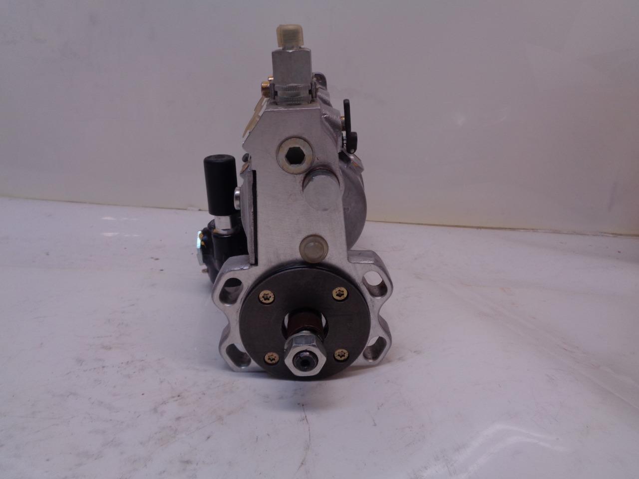 NEW GENIUNE BOSCH CUMMINS FUEL INJECTION PUMP F 000 409 236 R14