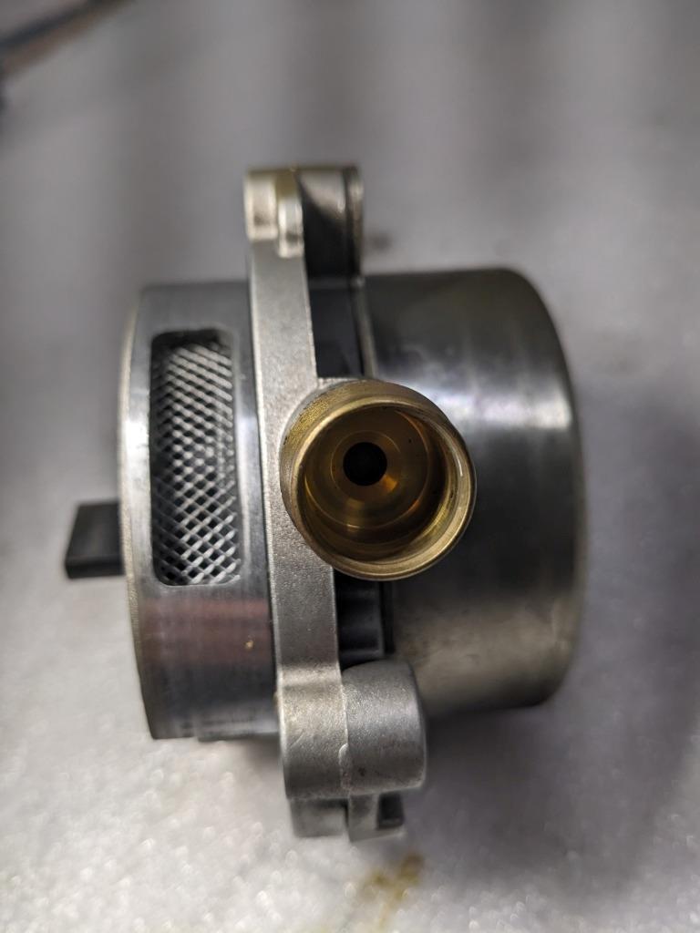 PORSCHE BOXSTER/CAYMAN ENGINE TANDEM VANE TYPE PUMP 99710702202 USED 996B.G.L.