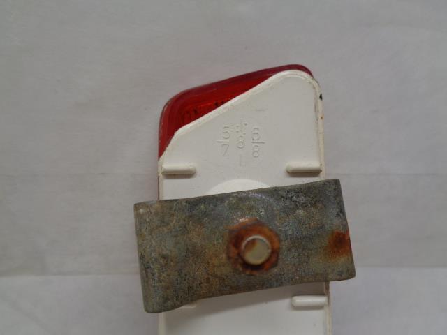 USED PORSCHE REAR LEFT SIDE MARKER LENS w/ BACKING & BULB 944 631 425 00 R25T4