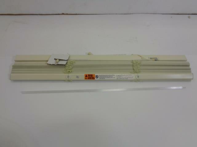 6 NEW MDC 1 IN FLEXPLUS BLIND 23" X 60" ALABASTER BLINDS F-28272 SR