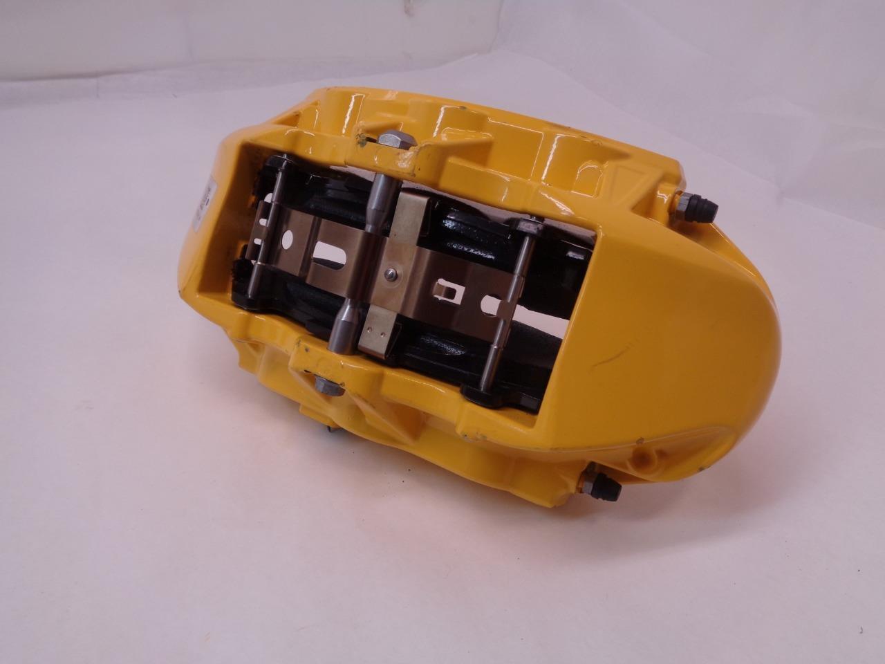 1 NEW GM/DODGE YELLOW BREMBO 6 PISTON REAR BRAKE CALIPER w/ PADS R7