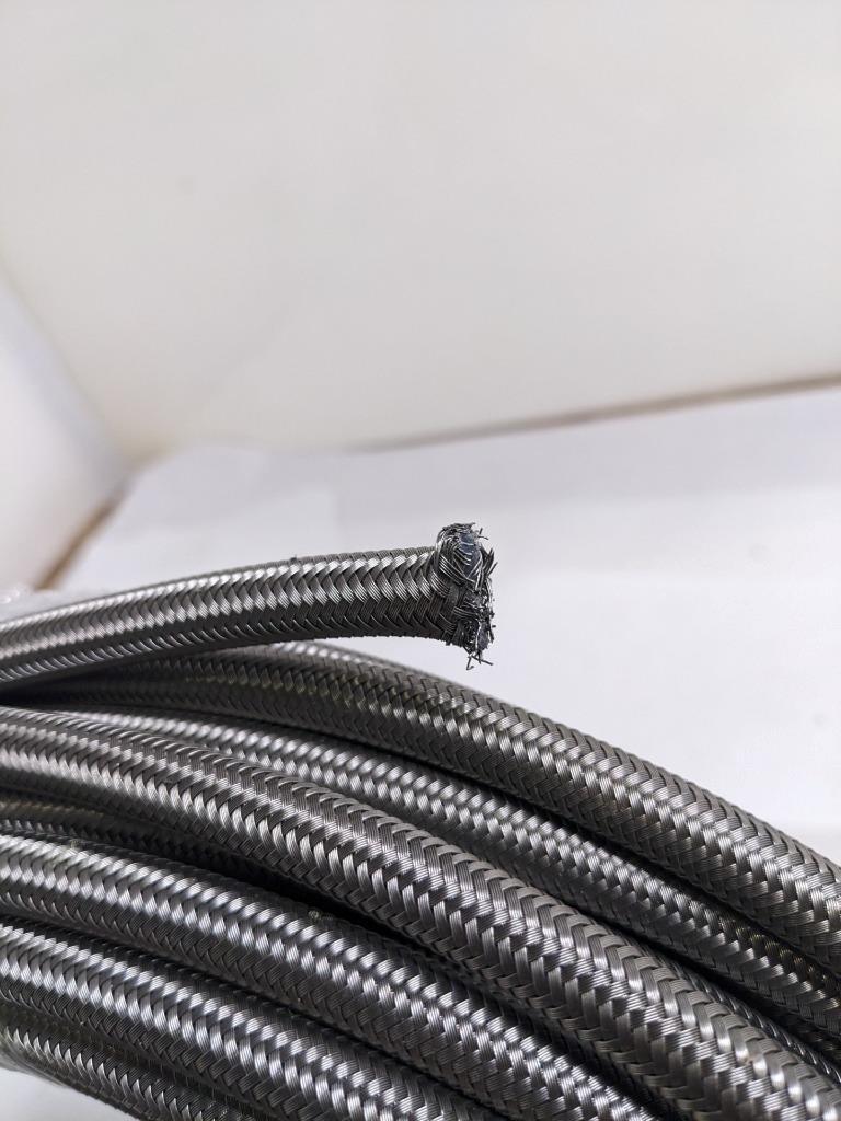 UNBRANDED BRAIDED 99' METAL HOSE 5/16" ID 7/16" OD W/ PLASTIC TUBING NEW R3T3