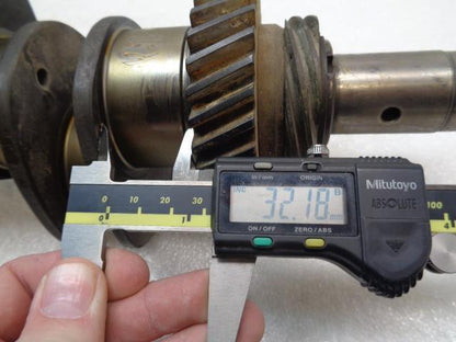 Porsche 911 2.2L Non Counterweight Crankshaft 901 102 010 00 USED GENUINE R24T7