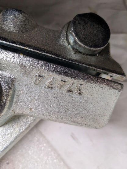 TESMEC SELF-GRIPPING CLAMP 21004060 USED I1